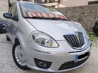 Usata Lancia Musa 95 CV (69 kW) 2012 Grigio Monovolume