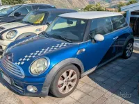 Usata Mini Cooper D 109 CV (80 kW) 2008 Bluazzurro Utilitaria