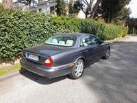 Usata Jaguar XJ8 258 CV (189 kW) 2004 Grigio Berlina