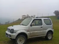 Usata Suzuki Jimny 86 CV (63 kW) 2011 Grigio SUV