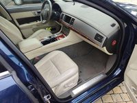 Usata Jaguar XF Premium Luxury 238 CV (175 kW) 2008 Blu/azzurro Berlina