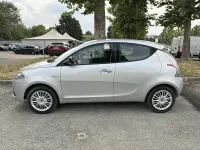 Usata Lancia Ypsilon Gold 69 CV (50 kW) 2019 Grigio Utilitaria