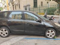 Usata Renault Scénic III 131 CV (96 kW) 2011 Nero Monovolume