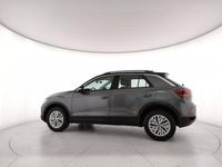 Usata VW T-Roc Life 110 CV (80 kW) 2023 Indium grey metallizzato nero SUV