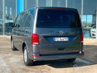 Usata VW Transporter 150 CV (110 kW) 2020 Grigio Furgone