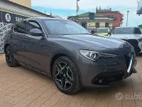 Usata Alfa Romeo Stelvio Ti 209 CV (153 kW) 2020 Grigio SUV