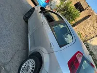 Usata Fiat Grande Punto Active 65 CV (47 kW) 2007 Bluazzurro Utilitaria