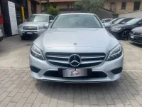 Usata Mercedes C180 122 CV (89 kW) 2019 Argento Berlina