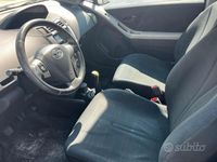 usata Toyota Yaris 1.0 3 porte Sol