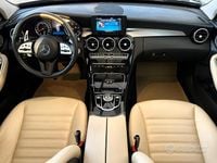 Usata Mercedes C220 194 CV (142 kW) 2018 Nero Berlina