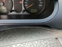 Begagnad Ford Fiesta 68 HK (50 kW) 2002 Grå Halvkombi
