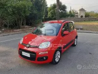 Usata Fiat Panda Lounge 69 CV (50 kW) 2017 Rosso Utilitaria
