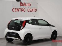 Usata Toyota Aygo X-play 72 CV (52 kW) 2021 Bianco Utilitaria