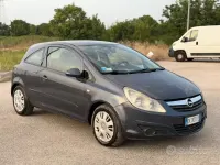 Usata Opel Corsa Club 60 CV (44 kW) 2007 Grigio Utilitaria