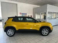 Usata Jeep Avenger Altitude 101 CV (74 kW) 2023 Giallo SUV