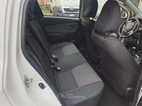 Usata Toyota Yaris Active 69 CV (50 kW) 2015 Bianco Utilitaria