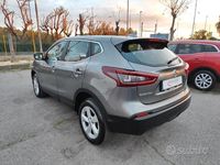 Usata Nissan Qashqai 116 CV (85 kW) 2020 Grigio SUV