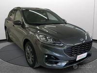 Usata Ford Kuga ST-Line X 190 CV (139 kW) 2023 Grigio scuro SUV