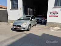 Usata Fiat Grande Punto 65 CV (47 kW) 2006 Grigio Utilitaria