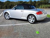 Usata Audi TT Roadster 179 CV (131 kW) 2001 Grigio Cabrio