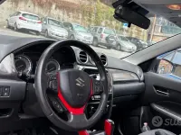 Usata Suzuki Vitara 140 CV (102 kW) 2019 Grigio SUV