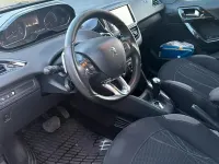Usata Peugeot 208 68 CV (50 kW) 2013 Bianco Utilitaria