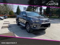 usata Toyota HiLux 2.4 D-4D 4WD 4 porte Double Cab Autocarro