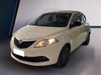 Usata Lancia Ypsilon Gold 70 CV (51 kW) 2021 Bianco Utilitaria