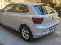 Usata VW Polo Comfortline 80 CV (58 kW) 2019 Grigio metallizzato Utilitaria
