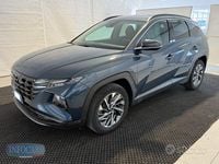 Usata Hyundai Tucson 136 CV (100 kW) 2023 Grigio metallizzato SUV