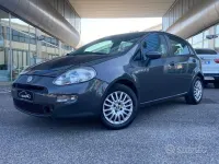 Usata Fiat Punto Street 69 CV (50 kW) 2015 Grigio Utilitaria