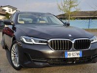Usata BMW 530e 292 CV (214 kW) 2021 Grigio Station wagon