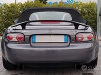 Usata Mazda MX5 High 160 CV (117 kW) 2007 Grigio Cabrio