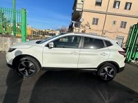 Usata Nissan Qashqai Tekna 110 CV (80 kW) 2015 Bianco SUV