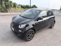 Usata Smart ForFour Prime 71 CV (52 kW) 2018 Nero Utilitaria