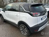 Usata Opel Crossland Elegance 131 CV (96 kW) 2024 Bianco SUV