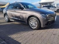 Usata Alfa Romeo Stelvio Super 210 CV (154 kW) 2023 Grigio vesuvio SUV