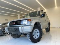 usata Mitsubishi Pajero Metal Top 2.5 tdi GLS Executive autocarro