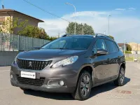 Usata Peugeot 2008 Active 82 CV (60 kW) 2016 Grigio SUV