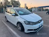 Usata VW Touran 115 CV (84 kW) 2016 Bianco Monovolume
