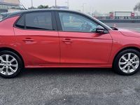 Usata Opel Corsa Edition 101 CV (74 kW) 2023 Arancione Berlina