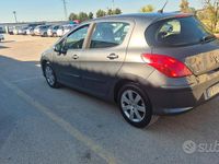 Usata Peugeot 308 90 CV (66 kW) 2009 Grigio Berlina