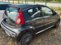 Usata Peugeot 107 68 CV (50 kW) 2007 Nero Utilitaria