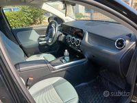Usata Mercedes GLA200 150 CV (110 kW) 2023 Nero SUV