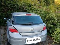 Usata Opel Astra 60 CV (44 kW) 2005 Grigio Berlina