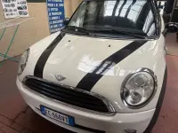 Usata Mini ONE 75 CV (55 kW) 2010 Beige Utilitaria
