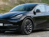 Usata Tesla Model Y Performance 389 kW (530 CV) 2022 Nero SUV