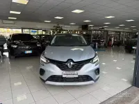 Usata Renault Captur Intens 101 CV (74 kW) 2022 Grigio SUV