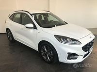 Usata Ford Kuga ST-Line 120 CV (88 kW) 2022 Bianco SUV