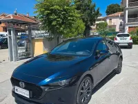 Usata Mazda 3 Exceed 122 CV (89 kW) 2020 Bluazzurro Berlina